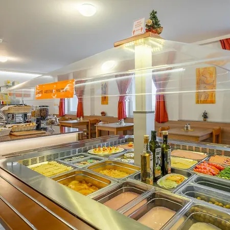 Oekotel Treffpunkt Отель *