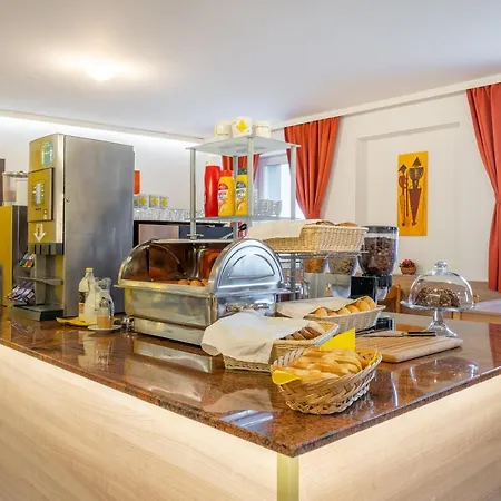 Hotel Oekotel Treffpunkt Foehrenhain